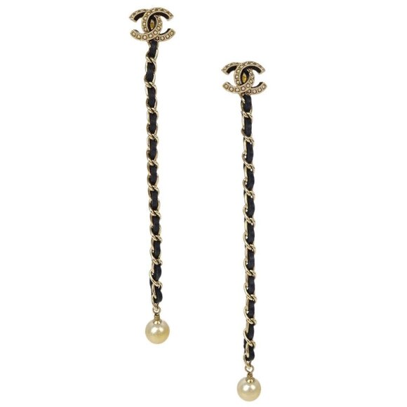 Chanel Dangle Piercing Earrings Artificial Pearl CC Gold Black A19S 186363 - Picture 1 of 3